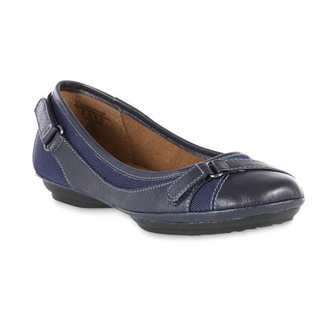 women's navy flat shoes comfortable.